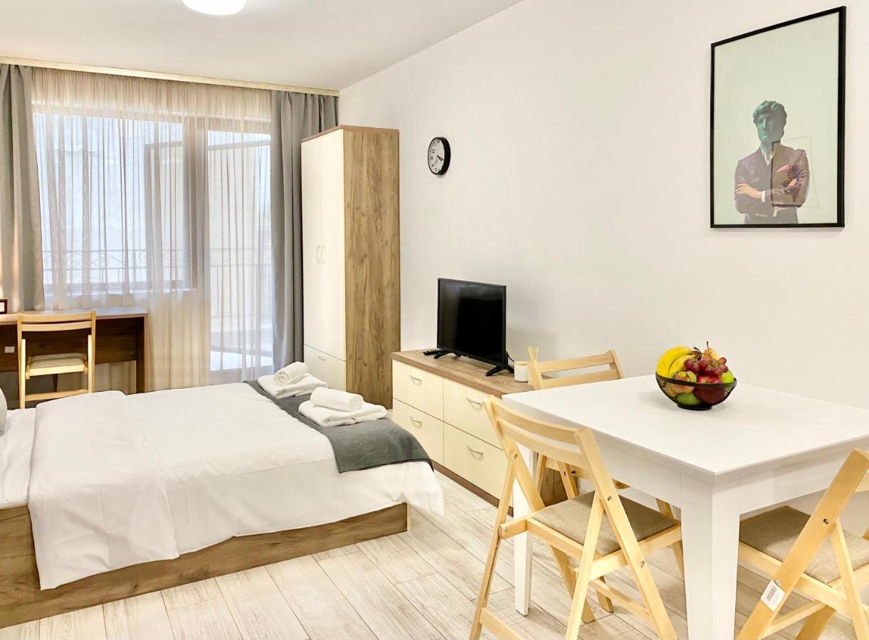 Cozy Studio Next To State Opera With Work Space Stara Zagora Ngoại thất bức ảnh