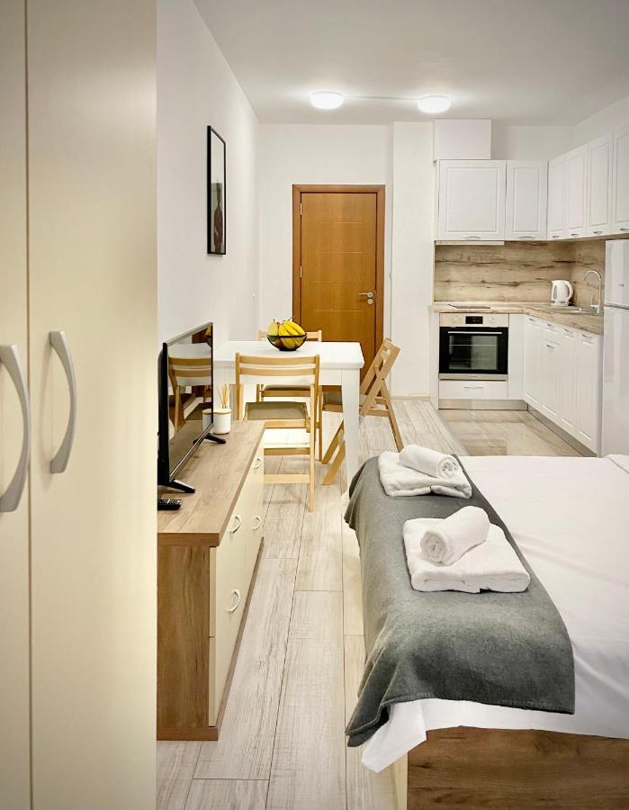 Cozy Studio Next To State Opera With Work Space Stara Zagora Ngoại thất bức ảnh