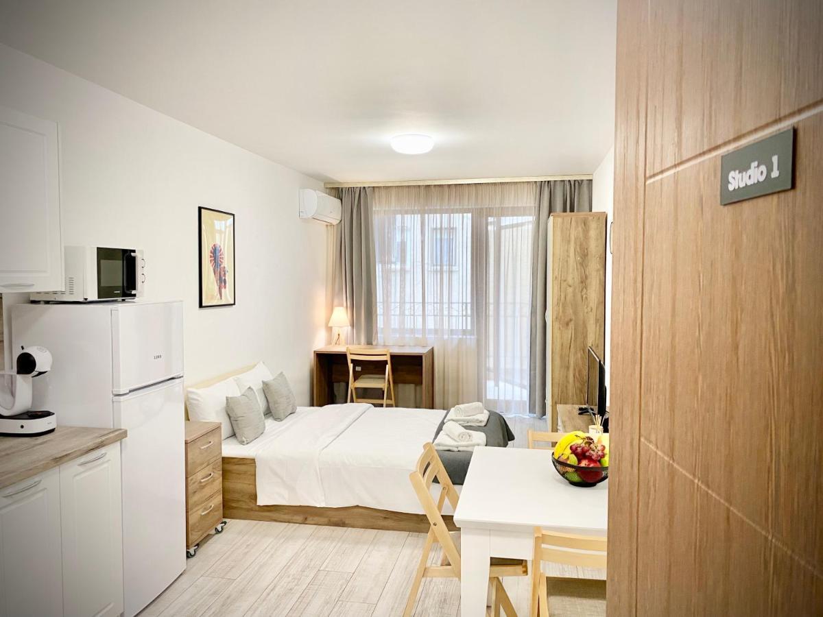 Cozy Studio Next To State Opera With Work Space Stara Zagora Ngoại thất bức ảnh