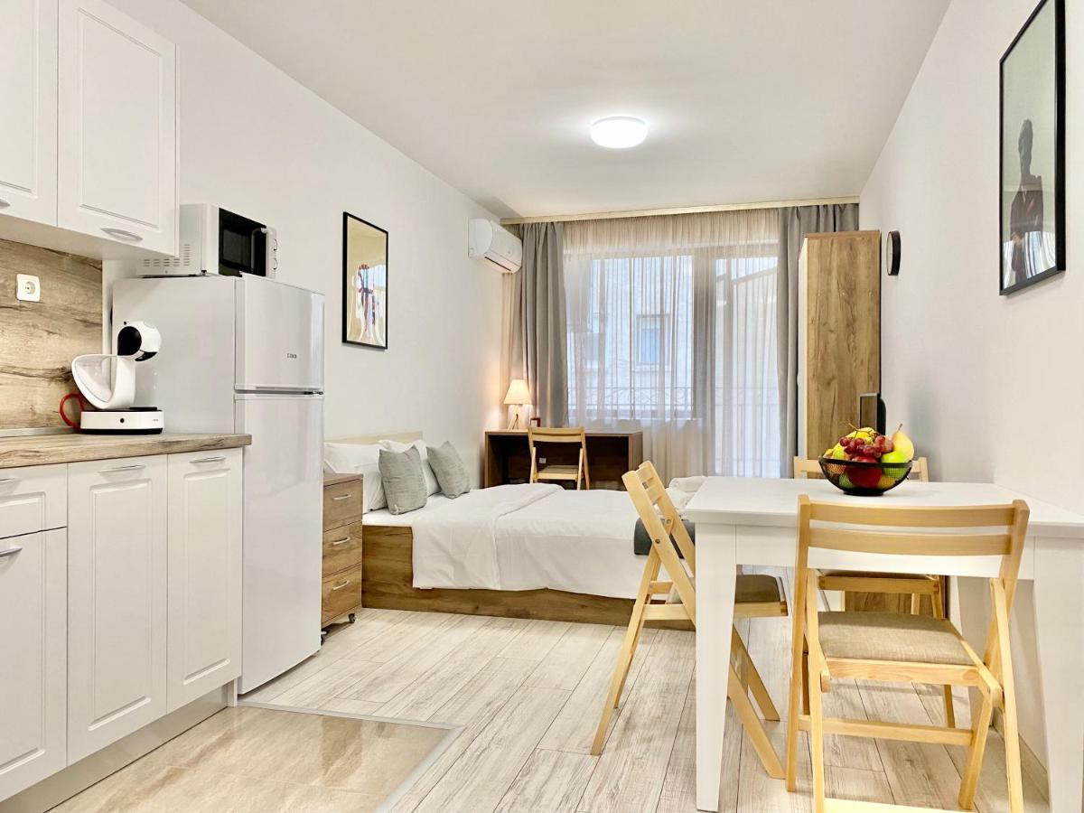 Cozy Studio Next To State Opera With Work Space Stara Zagora Ngoại thất bức ảnh
