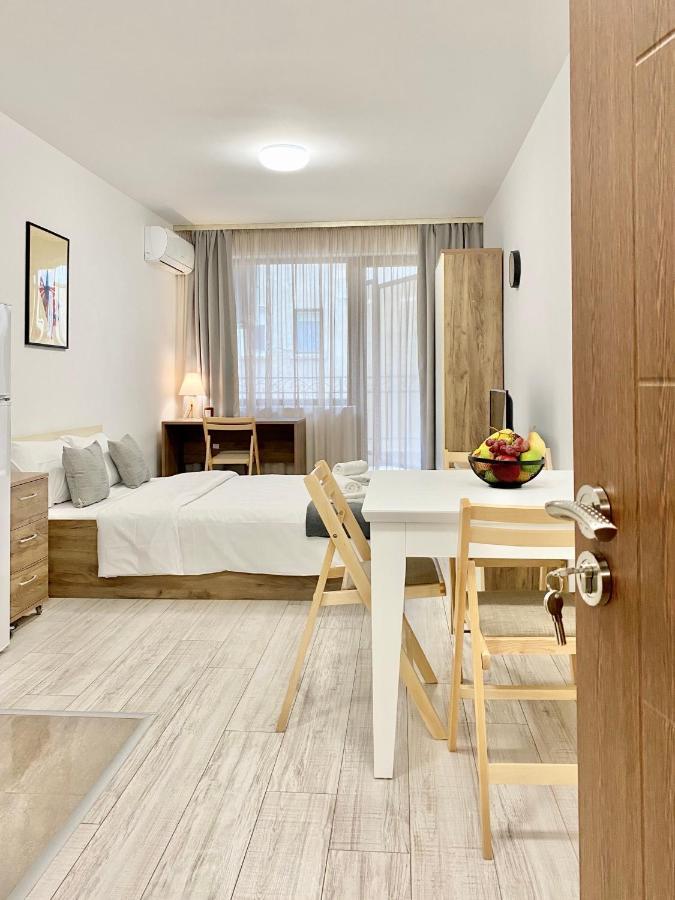 Cozy Studio Next To State Opera With Work Space Stara Zagora Ngoại thất bức ảnh